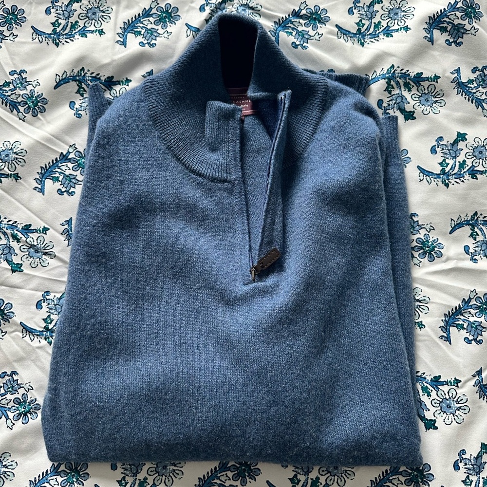 Light Blue Men’s Cashmere Quarter Zip Sweater